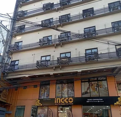 St. Marvin Makati M405